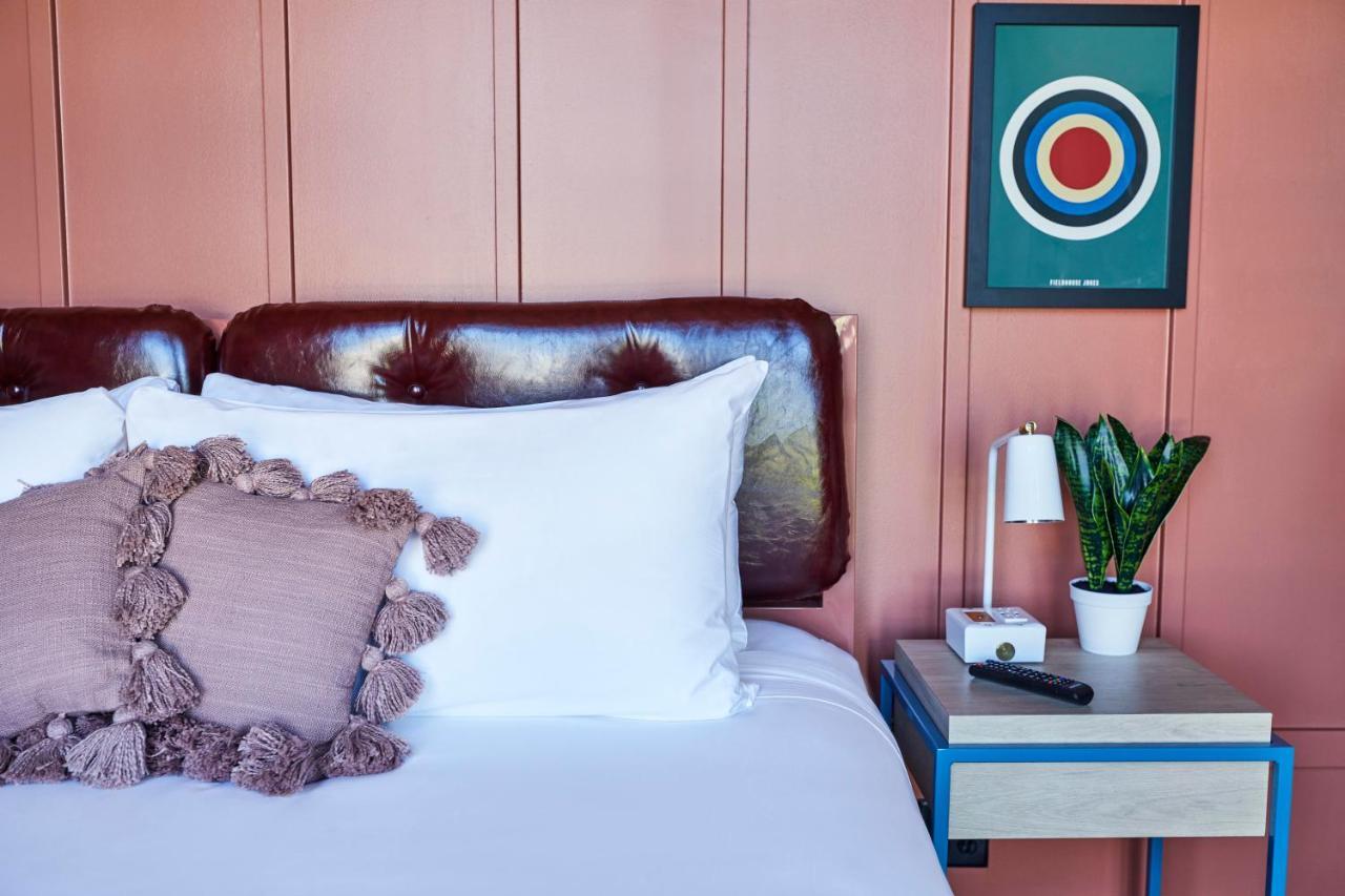Fieldhouse Jones Hotel Нашвил Екстериор снимка